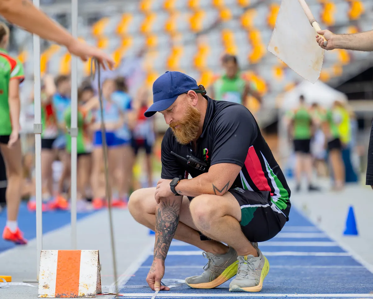 track-official-measuring-event